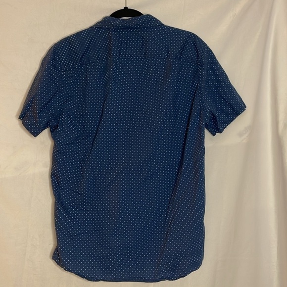 AMERICAN EAGLE SHORT SLEEVE BUTTON DOWN SHIRT (M) - Picture 6 of 6